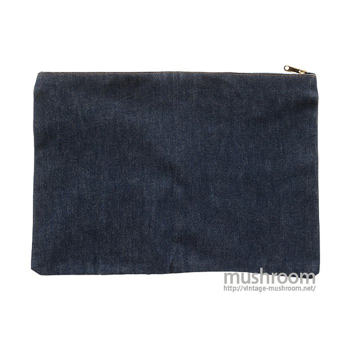 levi's clutch bag