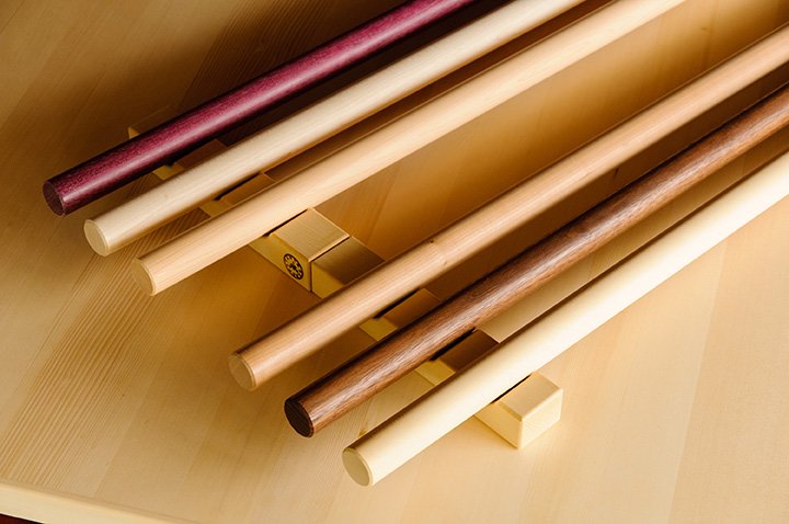 6種の材で作られた麺棒