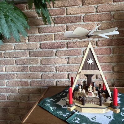 クリスマスピラミッド - アトリエ CoCoRo ＆（アトリエ ココロ）