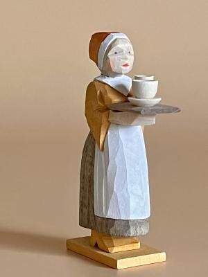 Helbig工房の手彫り人形(ドイツ製)