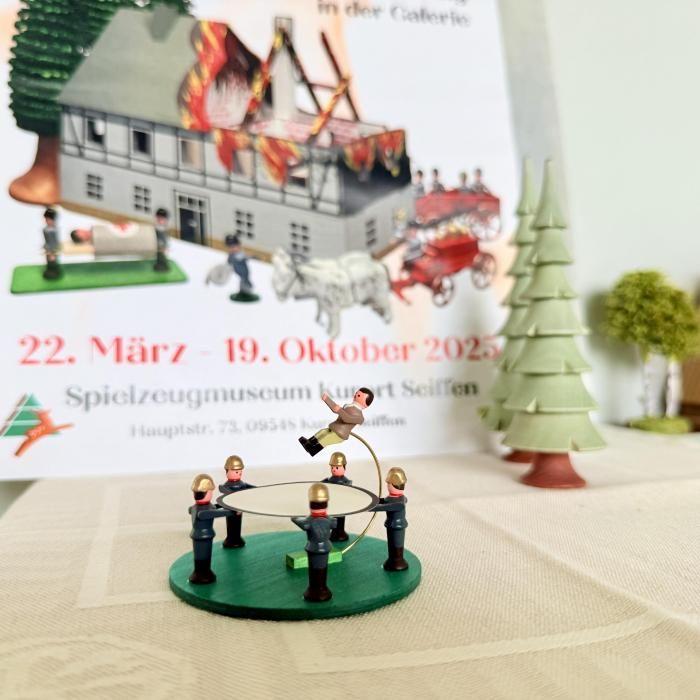 エルツの働く村人たち - アトリエ CoCoRo ＆（アトリエ ココロ）