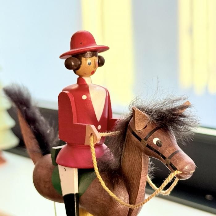 �����ե���ο���ҥ饤�������Ϥ˾����λ�