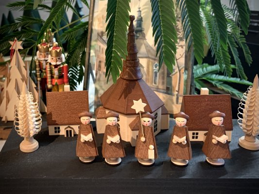 アンティーク　ドイツ　ザイフェン　木製　工芸　聖歌隊　クリスマス
