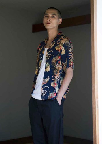 NIPOALOHA RAYON S/S ALOHA SHT伊藤若冲『軍鶏』紺 - MAGIC