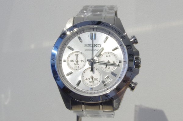 最大約19cmバンド幅【新品】セイコー 腕時計 メンズ SBTR009 セイコーセレクションクロノグラフ 42mm CHRONOGRAPH 42mm クオーツ（8T63/日本製） シルバーxシルバー アナログ表示