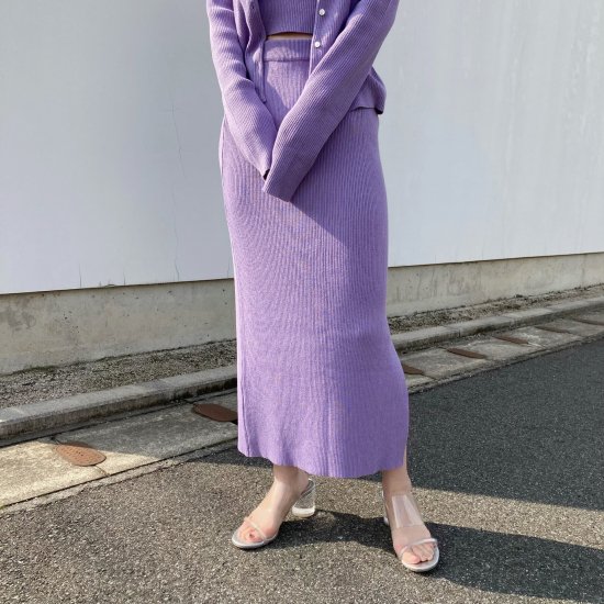 <img class='new_mark_img1' src='https://img.shop-pro.jp/img/new/icons11.gif' style='border:none;display:inline;margin:0px;padding:0px;width:auto;' />「MIJEONG PARK」RIBBED KNIT MIDI SKIRT