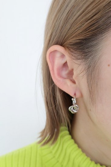 JUSTINE CLENQUET」Daria earrings - Bond Online Shop