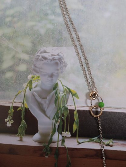<img class='new_mark_img1' src='https://img.shop-pro.jp/img/new/icons47.gif' style='border:none;display:inline;margin:0px;padding:0px;width:auto;' />「JUSTINE CLENQUET」Kerry necklace