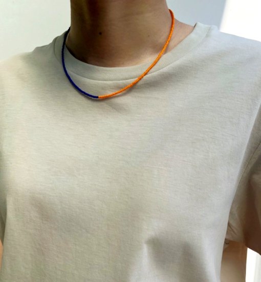 <img class='new_mark_img1' src='https://img.shop-pro.jp/img/new/icons11.gif' style='border:none;display:inline;margin:0px;padding:0px;width:auto;' />「BRIE LEON」AMIGA GLASS BEAD CHOKER NECKLACE