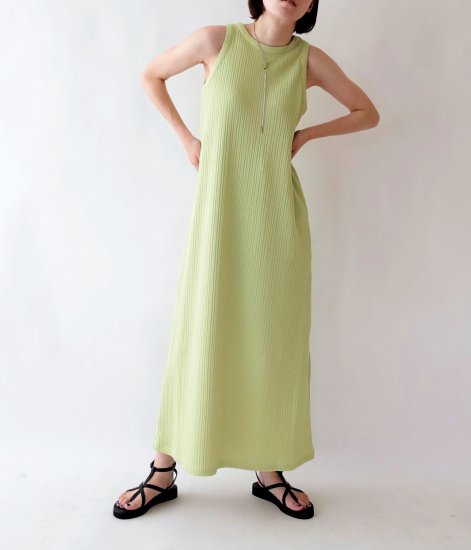 <img class='new_mark_img1' src='https://img.shop-pro.jp/img/new/icons11.gif' style='border:none;display:inline;margin:0px;padding:0px;width:auto;' />2022SS「CLOCHE」Rib sleeveless one-piece