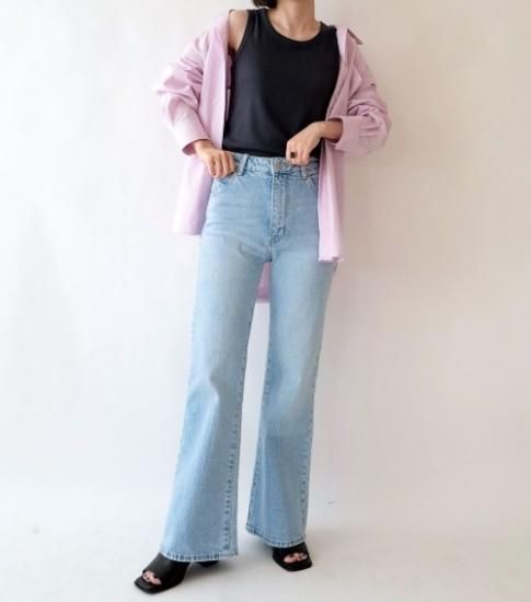 <img class='new_mark_img1' src='https://img.shop-pro.jp/img/new/icons47.gif' style='border:none;display:inline;margin:0px;padding:0px;width:auto;' />2022ROLLASEASTCOST CROP FLARE