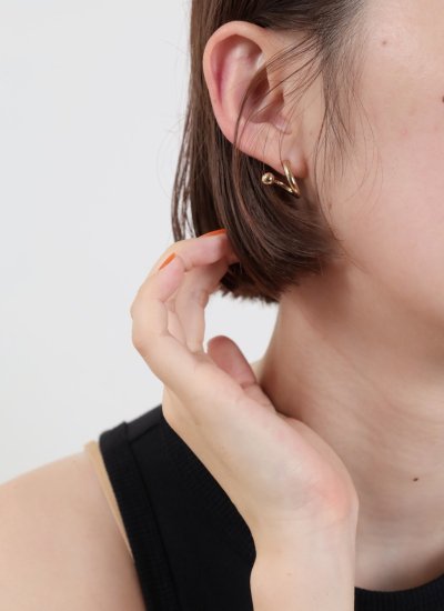 <img class='new_mark_img1' src='https://img.shop-pro.jp/img/new/icons21.gif' style='border:none;display:inline;margin:0px;padding:0px;width:auto;' />20%OFF JUSTINE CLENQUETMel earrings
