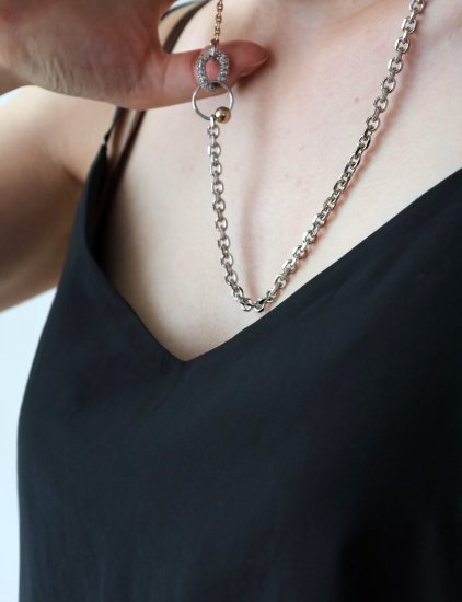 <img class='new_mark_img1' src='https://img.shop-pro.jp/img/new/icons47.gif' style='border:none;display:inline;margin:0px;padding:0px;width:auto;' />「JUSTINE CLENQUET」Thurston necklace