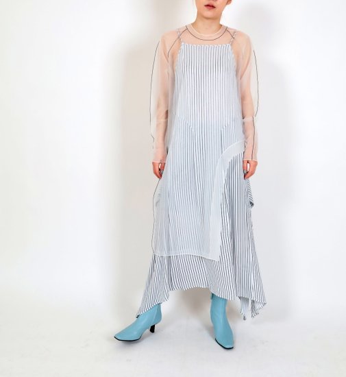 <img class='new_mark_img1' src='https://img.shop-pro.jp/img/new/icons47.gif' style='border:none;display:inline;margin:0px;padding:0px;width:auto;' />2023SPRING 「rito structure」 Sheer Slit Dress