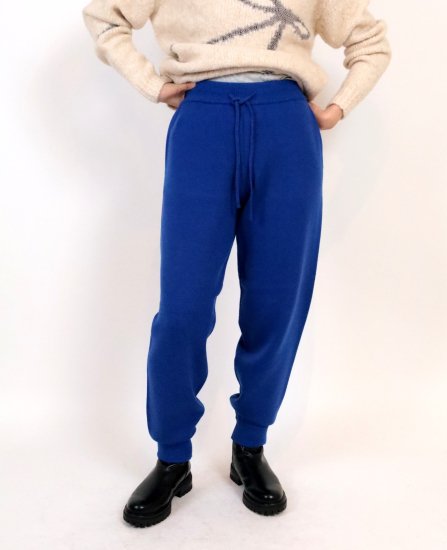 <img class='new_mark_img1' src='https://img.shop-pro.jp/img/new/icons47.gif' style='border:none;display:inline;margin:0px;padding:0px;width:auto;' />「EN'DAY」 KNIT PANTS
