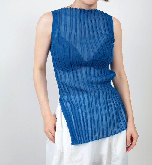 <img class='new_mark_img1' src='https://img.shop-pro.jp/img/new/icons11.gif' style='border:none;display:inline;margin:0px;padding:0px;width:auto;' />2024 IIROT Sheer rib knit