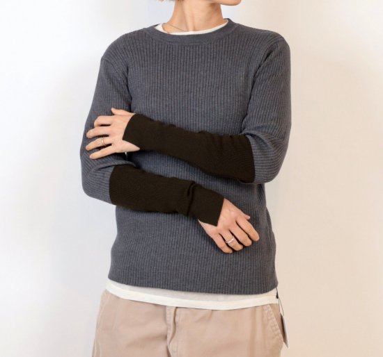 <img class='new_mark_img1' src='https://img.shop-pro.jp/img/new/icons21.gif' style='border:none;display:inline;margin:0px;padding:0px;width:auto;' />20%OFF CLOCHE Crew Neck bicolor rib knit