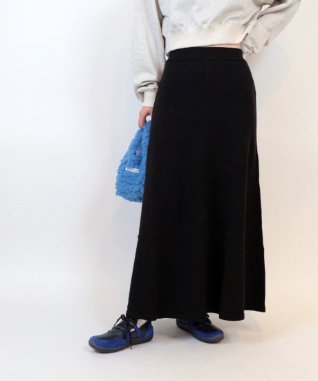 <img class='new_mark_img1' src='https://img.shop-pro.jp/img/new/icons21.gif' style='border:none;display:inline;margin:0px;padding:0px;width:auto;' />30%OFF CLOCHE KNIT LONG FLARE SKIRT