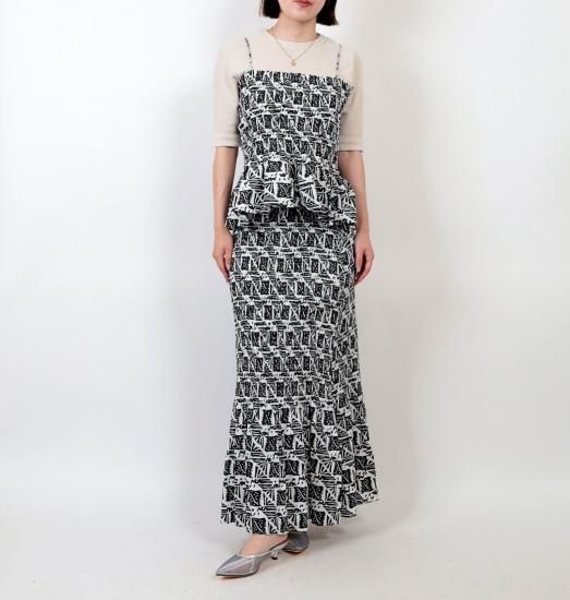 <img class='new_mark_img1' src='https://img.shop-pro.jp/img/new/icons11.gif' style='border:none;display:inline;margin:0px;padding:0px;width:auto;' /> sara mallika Cotton Poplin Shirring Skart