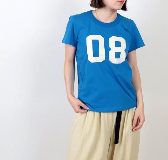 <img class='new_mark_img1' src='https://img.shop-pro.jp/img/new/icons11.gif' style='border:none;display:inline;margin:0px;padding:0px;width:auto;' />2025 GREEN BUTTER  NO.8 Essential Tee