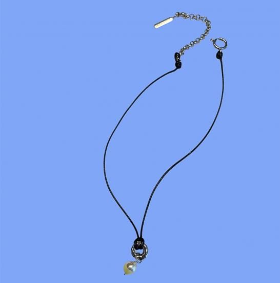 <img class='new_mark_img1' src='https://img.shop-pro.jp/img/new/icons11.gif' style='border:none;display:inline;margin:0px;padding:0px;width:auto;' /> JUSTINE CLENQUET ETHAN YELLOW CHOKER