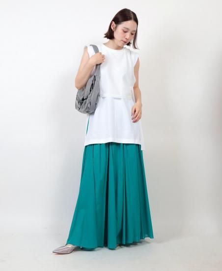 <img class='new_mark_img1' src='https://img.shop-pro.jp/img/new/icons11.gif' style='border:none;display:inline;margin:0px;padding:0px;width:auto;' />CLOCHE COTTON GATHER SK