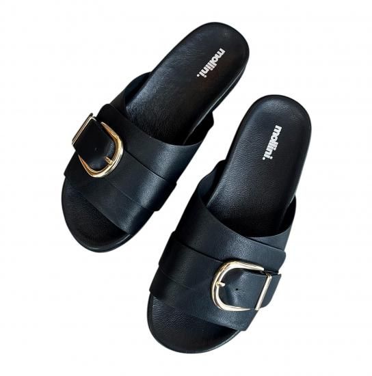 <img class='new_mark_img1' src='https://img.shop-pro.jp/img/new/icons11.gif' style='border:none;display:inline;margin:0px;padding:0px;width:auto;' />Mollini Gold Buckle Sandal