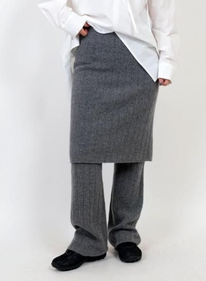 <img class='new_mark_img1' src='https://img.shop-pro.jp/img/new/icons11.gif' style='border:none;display:inline;margin:0px;padding:0px;width:auto;' />KAYLEWOOL CASHMERE KNIT PANTS / GRAY