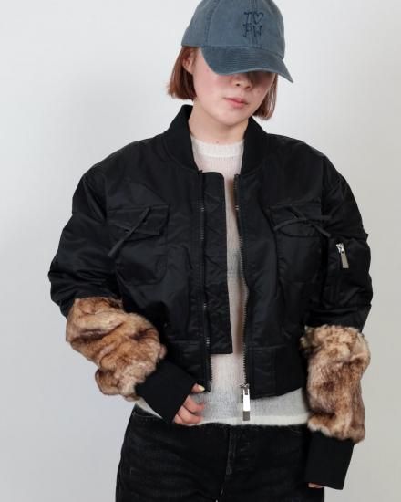 <img class='new_mark_img1' src='https://img.shop-pro.jp/img/new/icons11.gif' style='border:none;display:inline;margin:0px;padding:0px;width:auto;' />JAKKE JENKI BOMBER JACKET