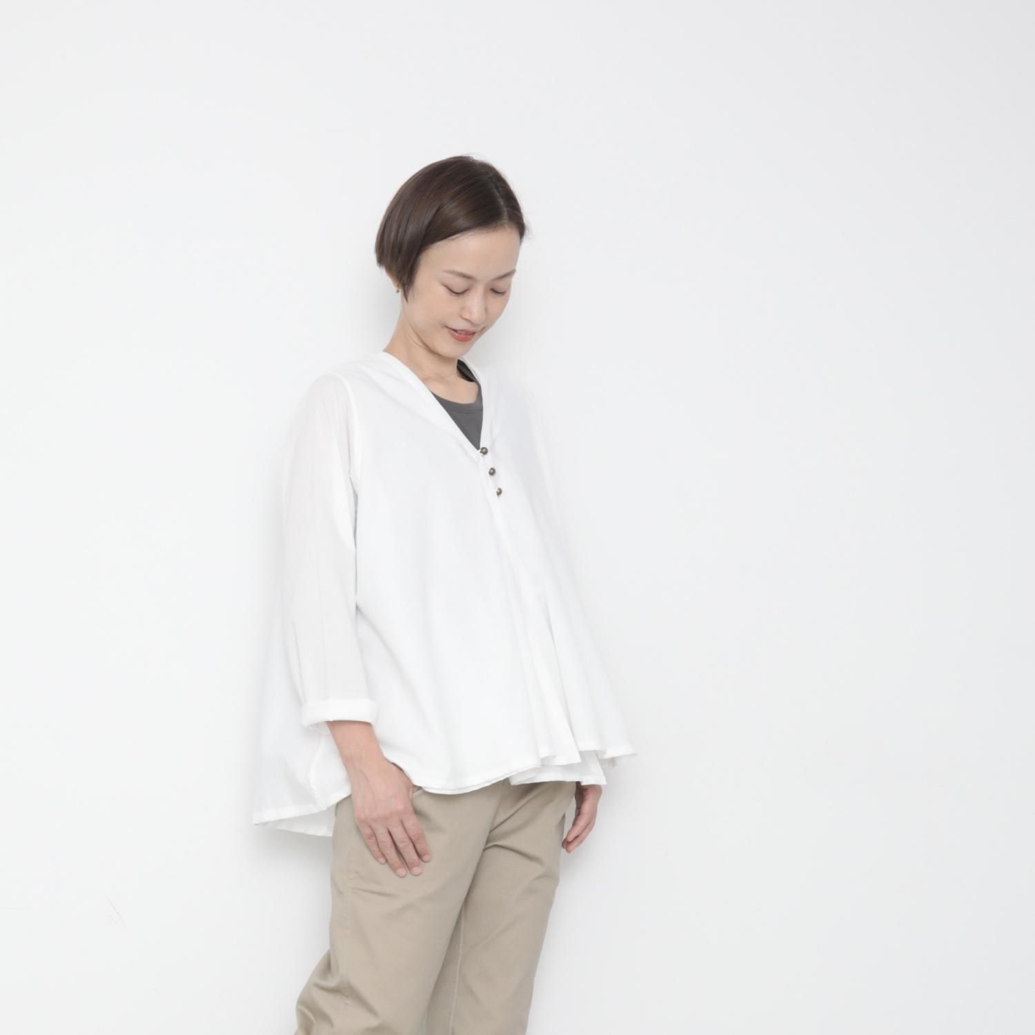 Mitsume cardie / white