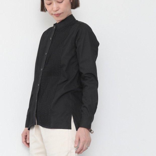 Pintuck band collar shirt / gray