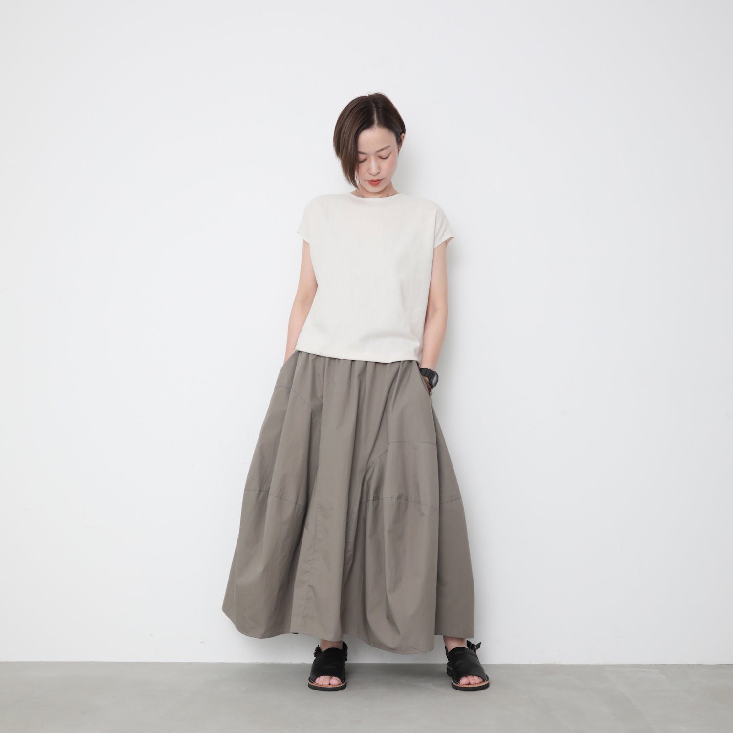 Inflate skirt / gray