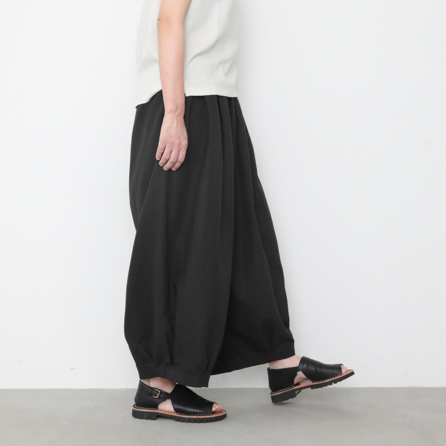 kabocha pants / B