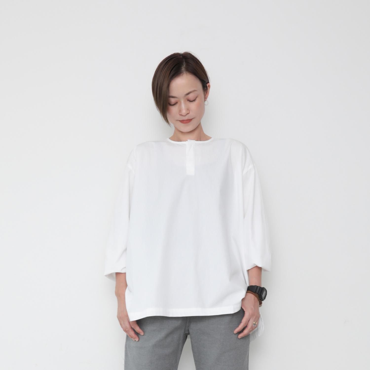 Moc blouse / white