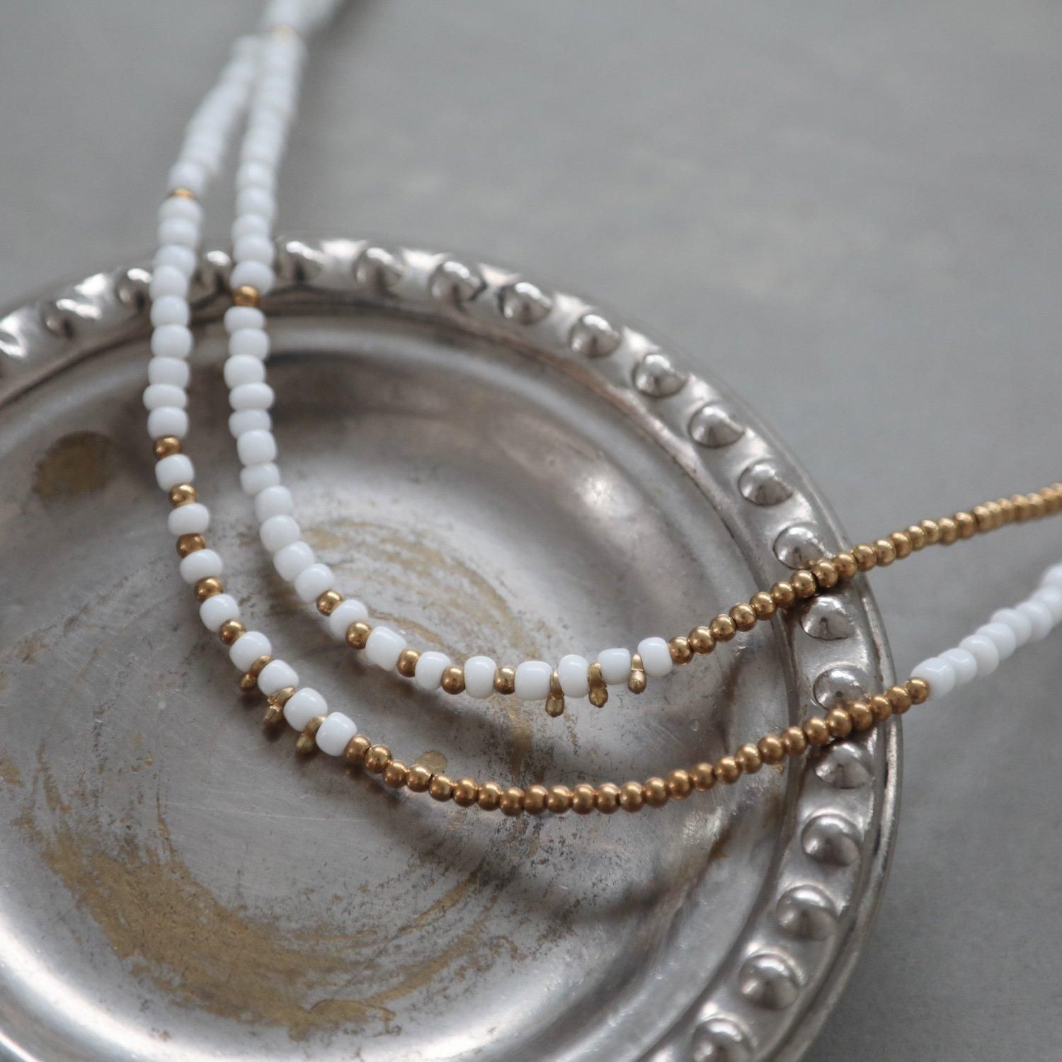 double necklace white