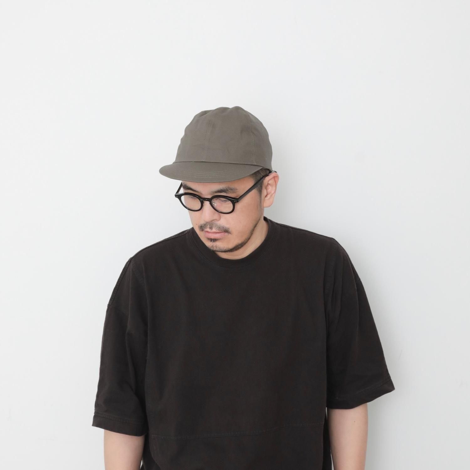 Looks neat cap / gray khaki