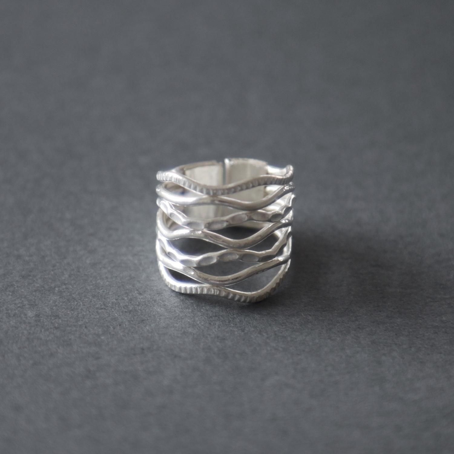 Karen silver ring / Ϣ