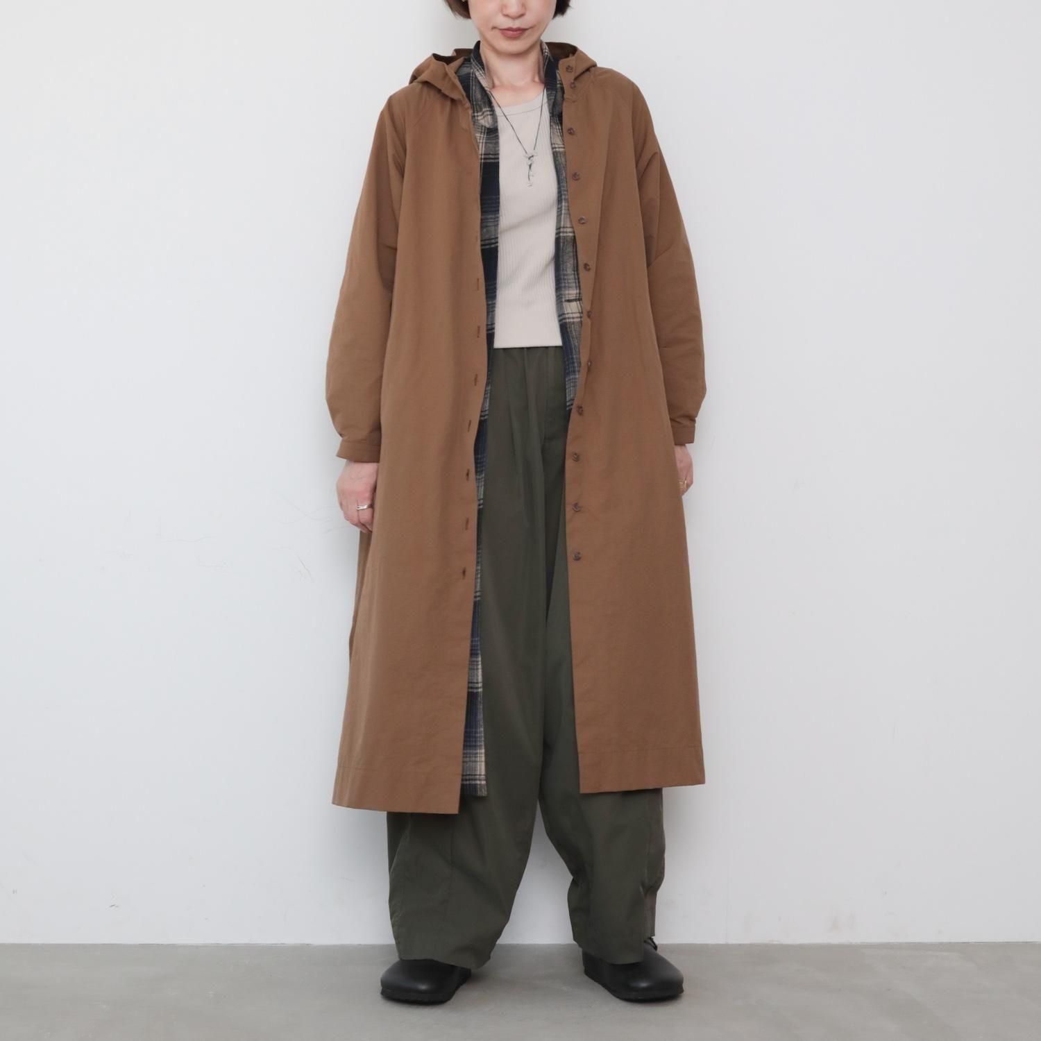 Hoodie gown / caramel