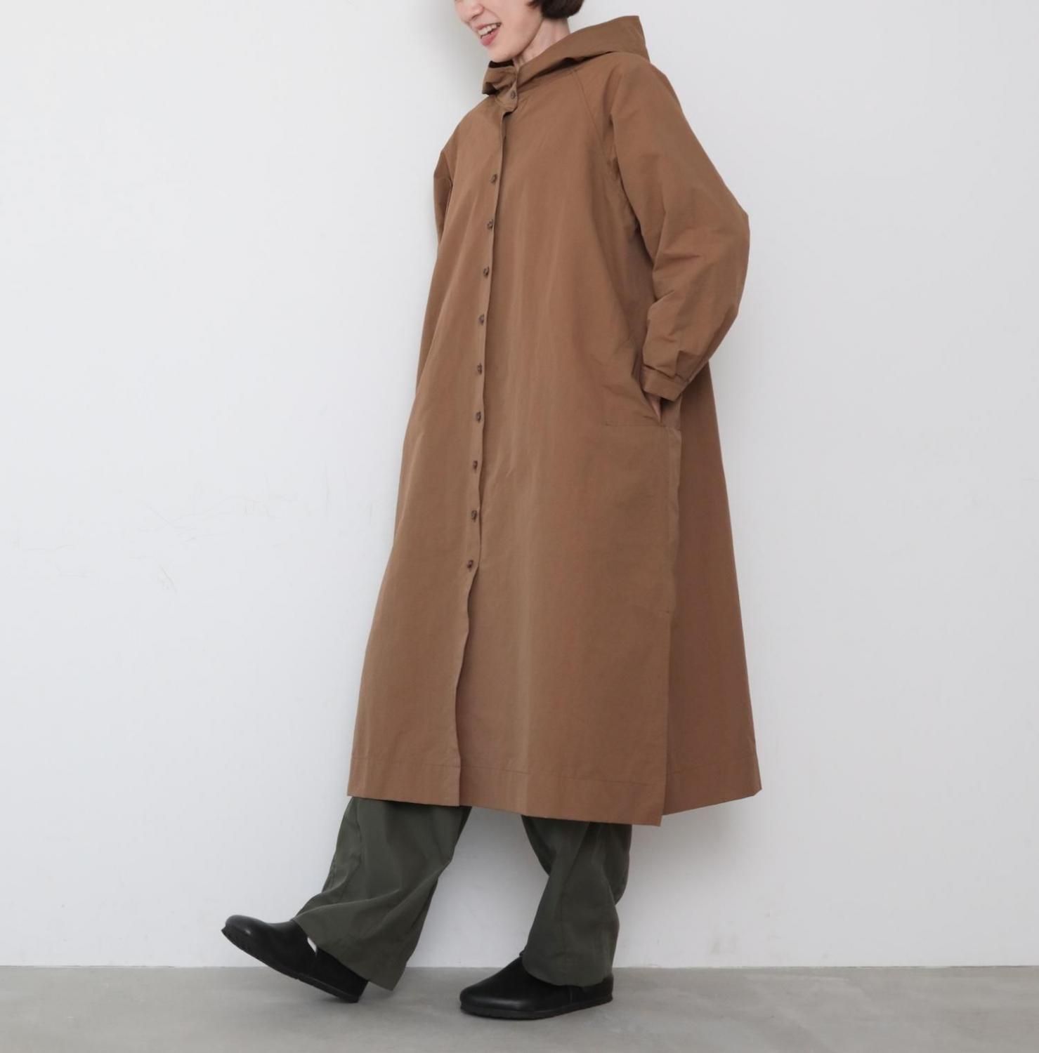 Hoodie gown / caramel