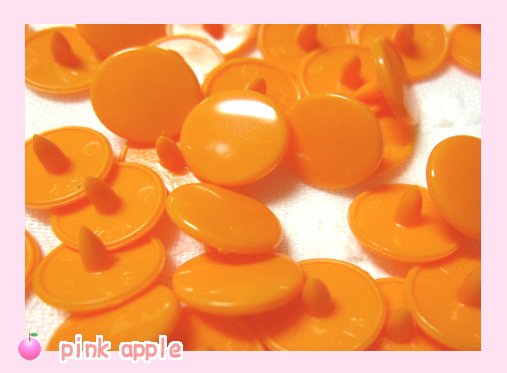 プラスチックスナップボタン １０mmオレンジ ボタンの通販 かわいいボタンとパーツ専門店 ぴんくあっぷる
