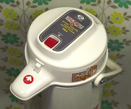 レトロポップ 電動魔法瓶ポット スイート花柄 2.2L - USA＆