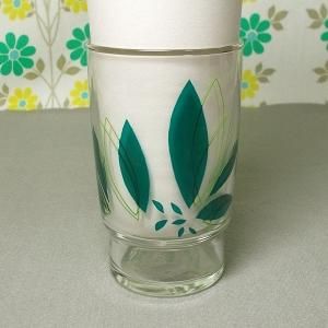 レトロポップ 葉っぱ柄 グラス