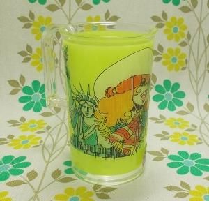 レトロプラスチック USAイラスト 手付きコップ グリーン