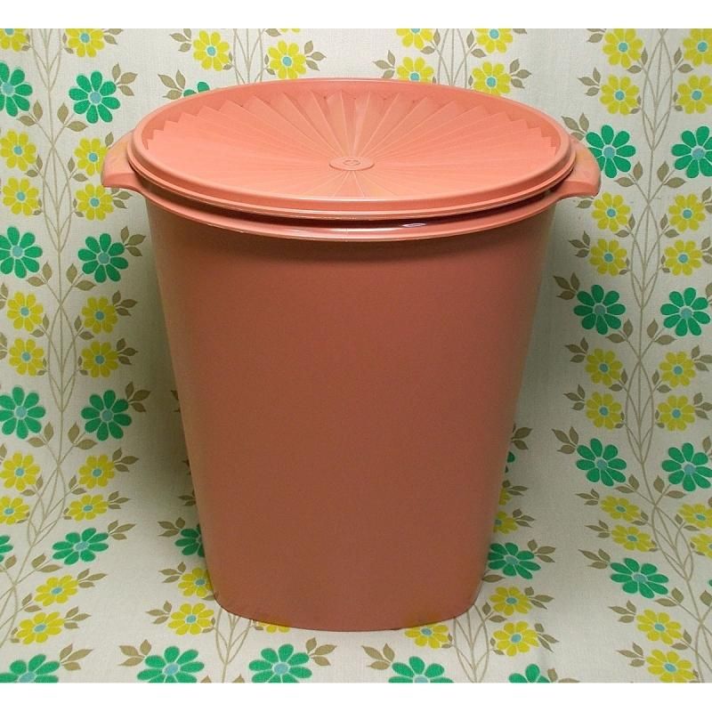 お買い得 Tupperwareマキシクイーンデコレーター ecousarecycling.com