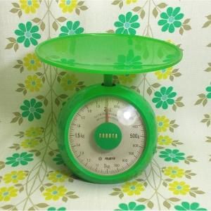 レトロポップ クボタ キッチンスケール 2kg グリーン