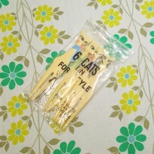 <img class='new_mark_img1' src='https://img.shop-pro.jp/img/new/icons1.gif' style='border:none;display:inline;margin:0px;padding:0px;width:auto;' />レトロプラスチック ペットフォーク ネコ 6本セット