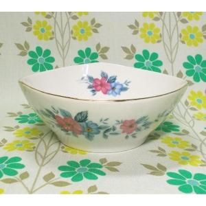 昭和レトロ 陶器製 花柄 中鉢