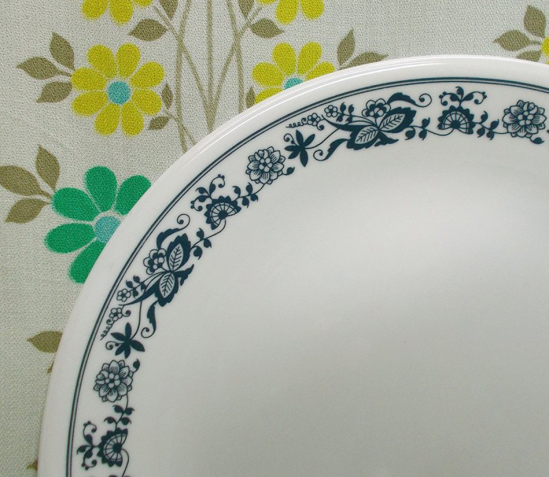 USAビンテージ Corelle ブルーオニオン ディナープレート φ25cm - USA＆レトロ雑貨の店 RERA RERA RU. ～レラレラル.～