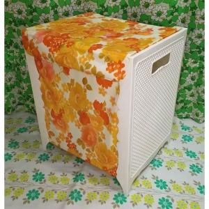 レトロポップ オレンジ花柄 ランドリーボックス
