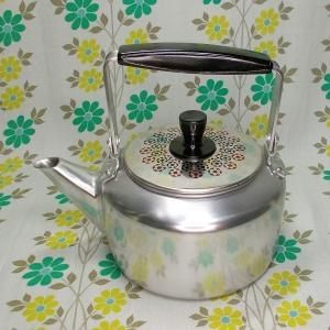 レトロポップ アルミ製 ケトル 1.5L 花柄